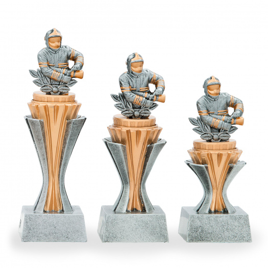 Trofej s hasičem, výška 17 cm, zlatá/stříbrná